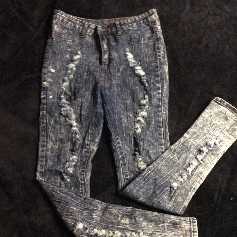 Distressed Jeans
